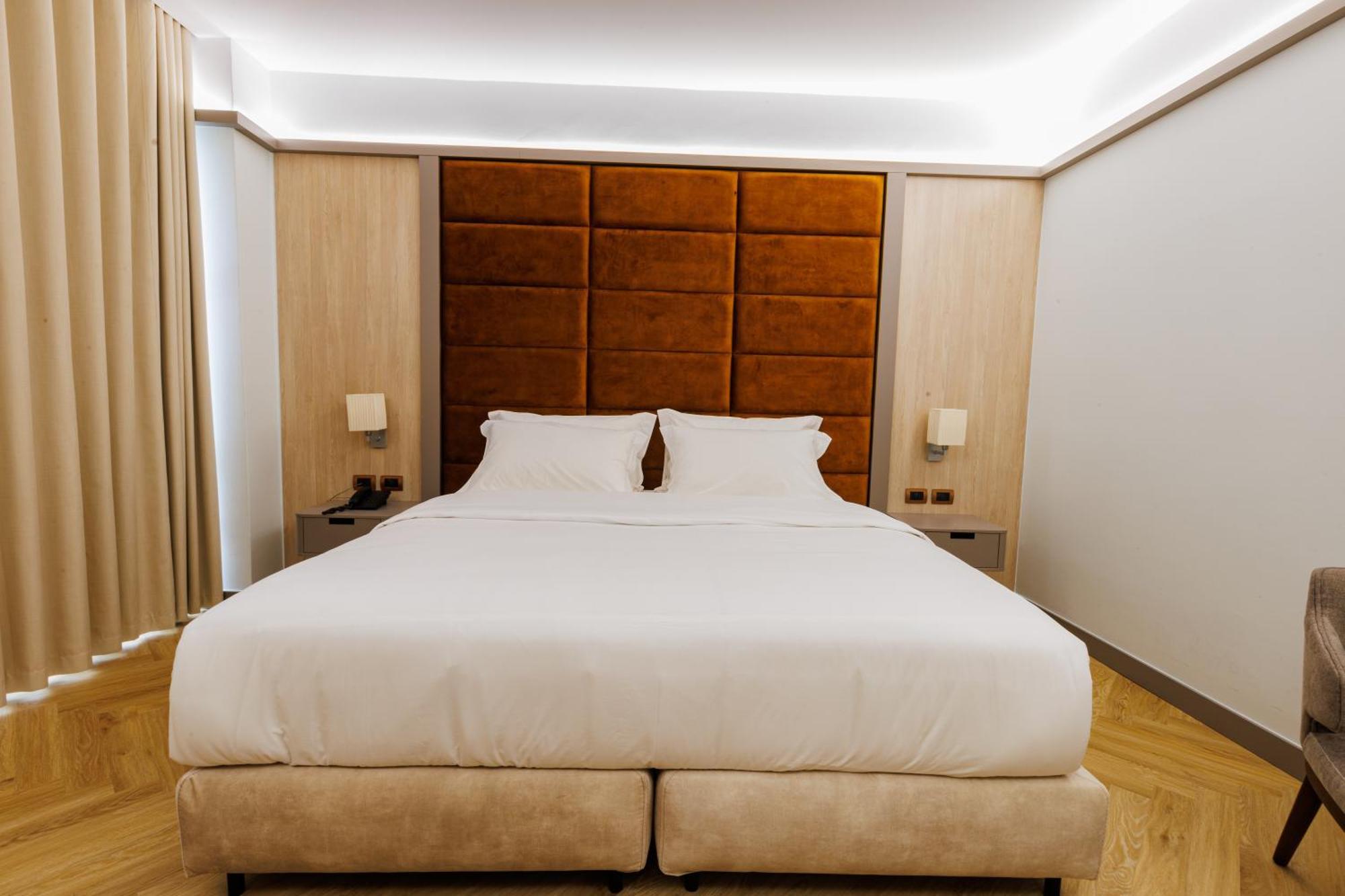 Hotel Fieri المظهر الخارجي الصورة